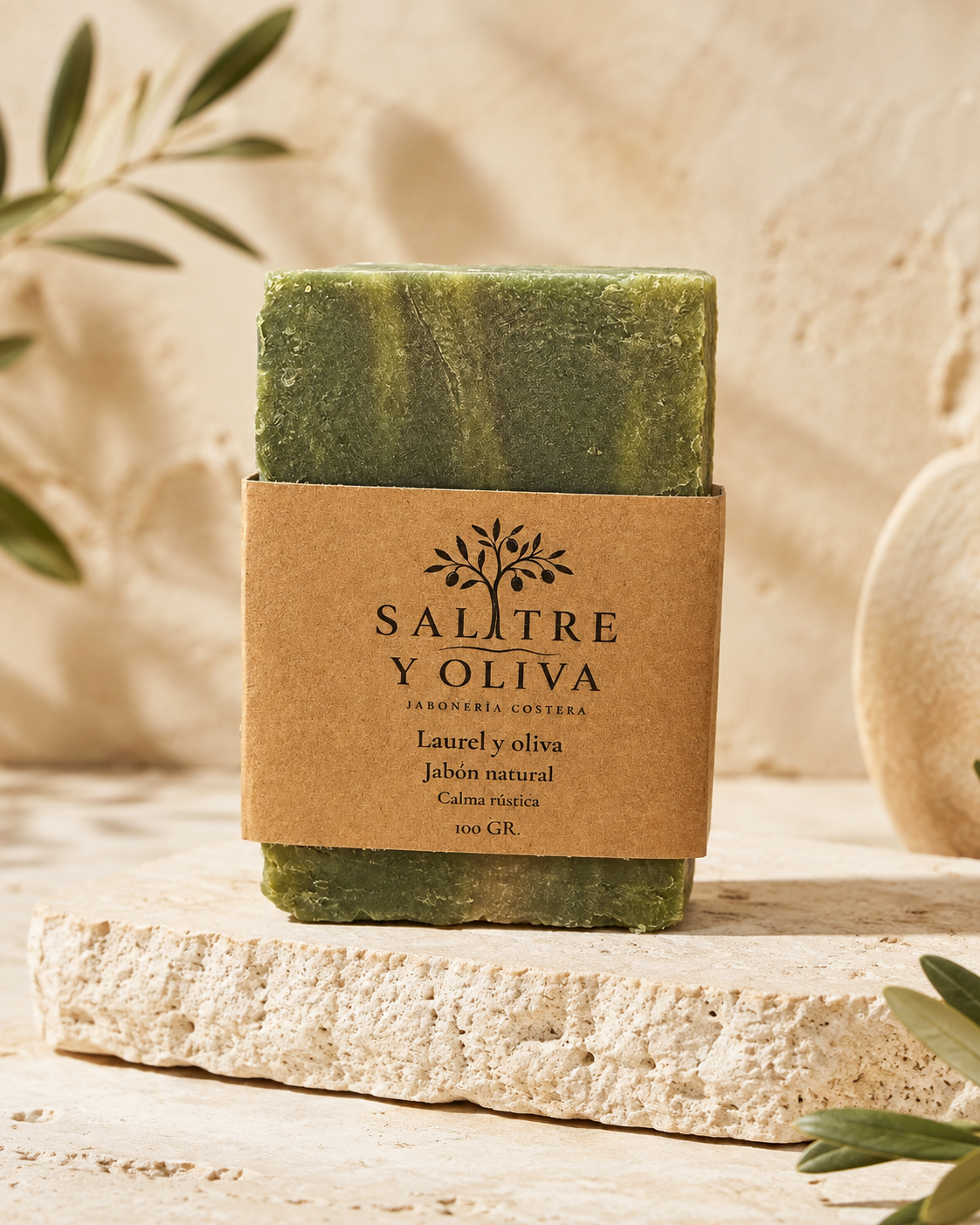 Jabón artesanal de laurel y oliva de Salitre y Oliva