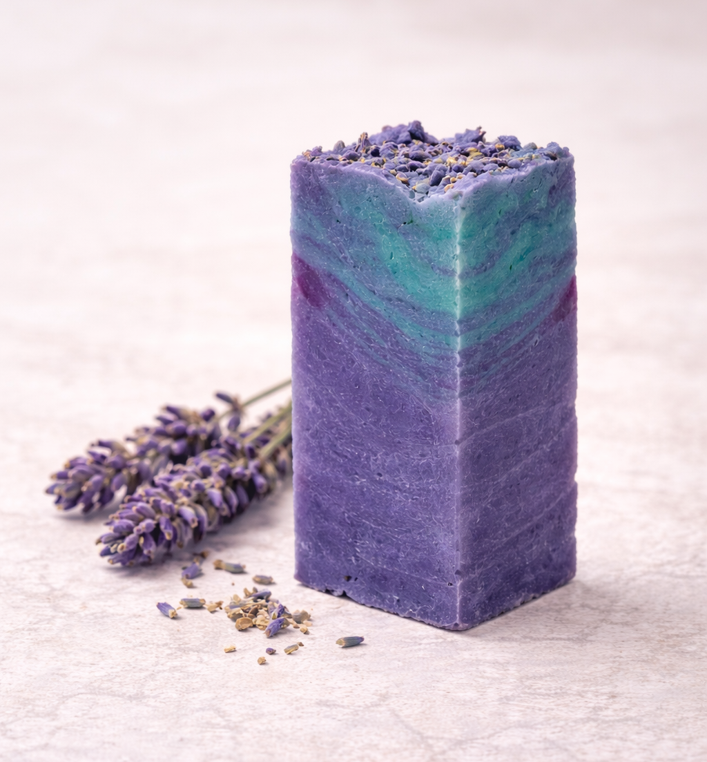 Pastilla de jabón artesano natural con lavanda