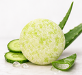 Limpiador facial sólido natural artesano con pepino y aloe vera para pieles normales